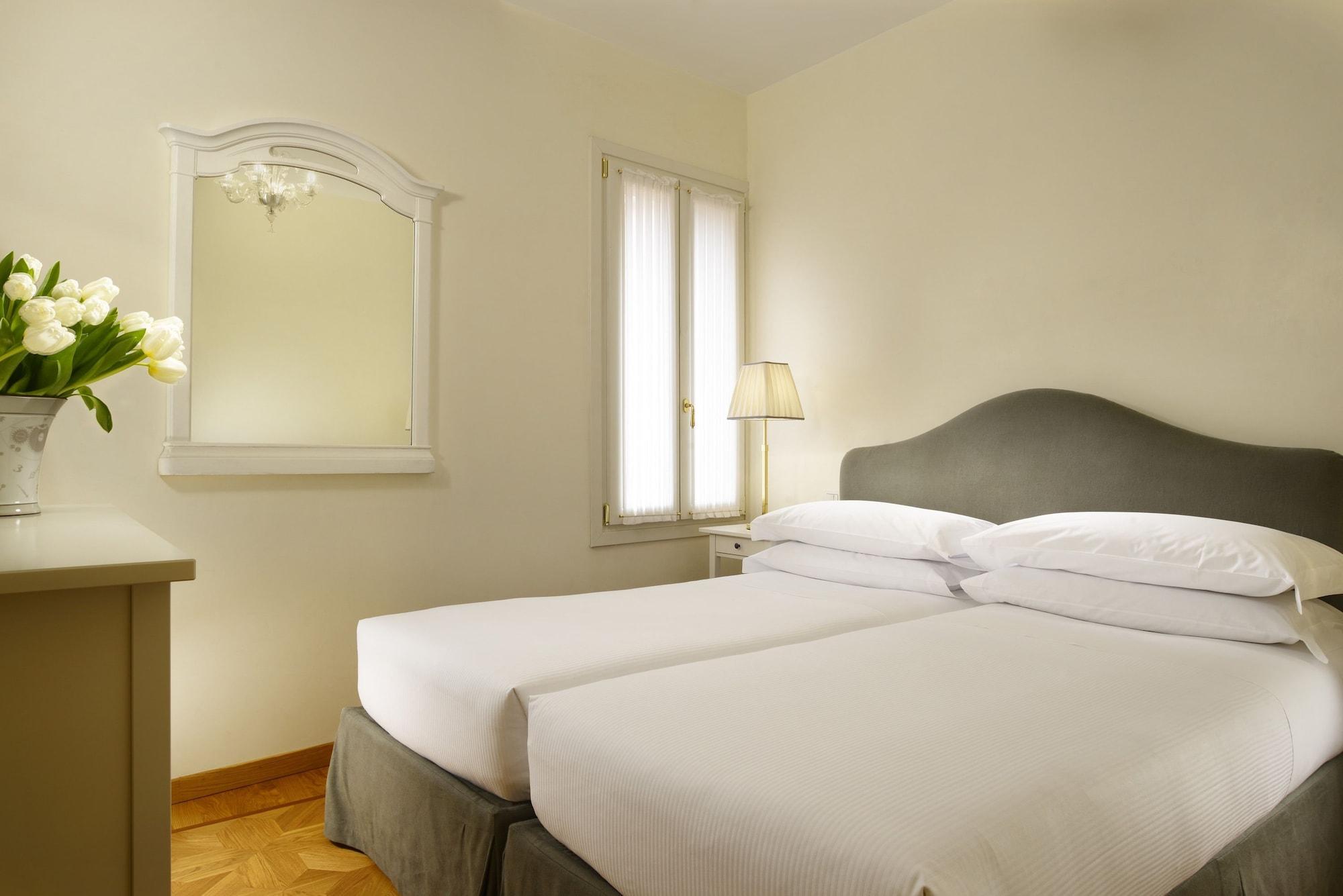 Hotel L'Orologio Venezia - Wtb Hotels Luaran gambar